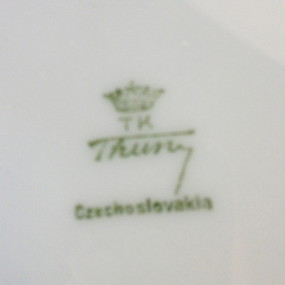 Vintage 1930's TK Thun China Gravy Boat - Picture 3 of 3